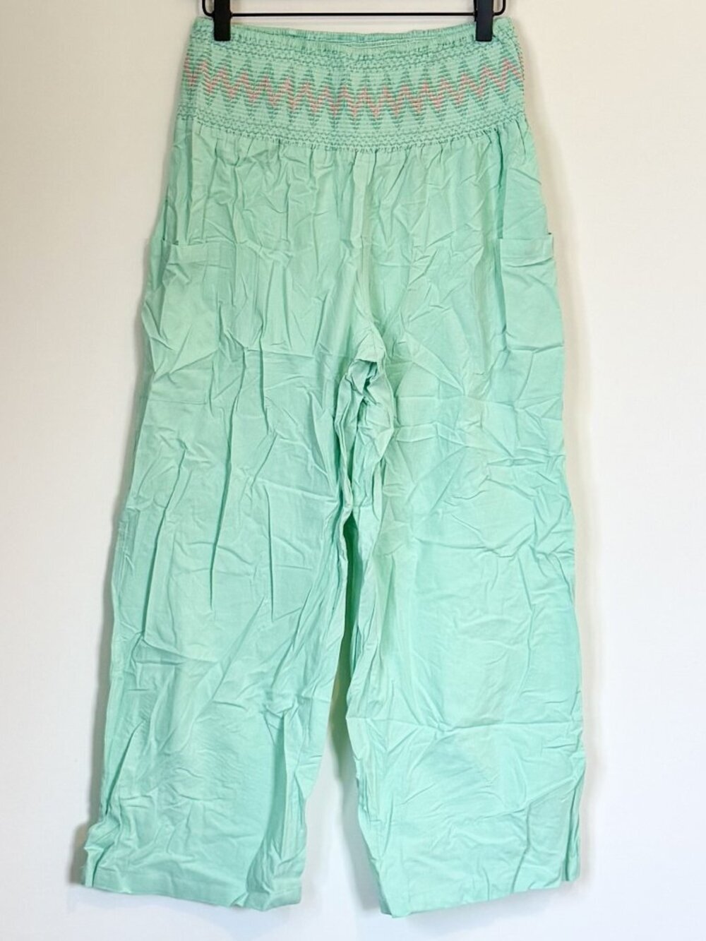 NWT Cupshe Chevron Smocked Waist Pants - Size: Small - Picture 2 of 11